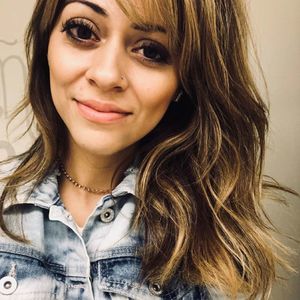 Meet your Posher, Vanessa